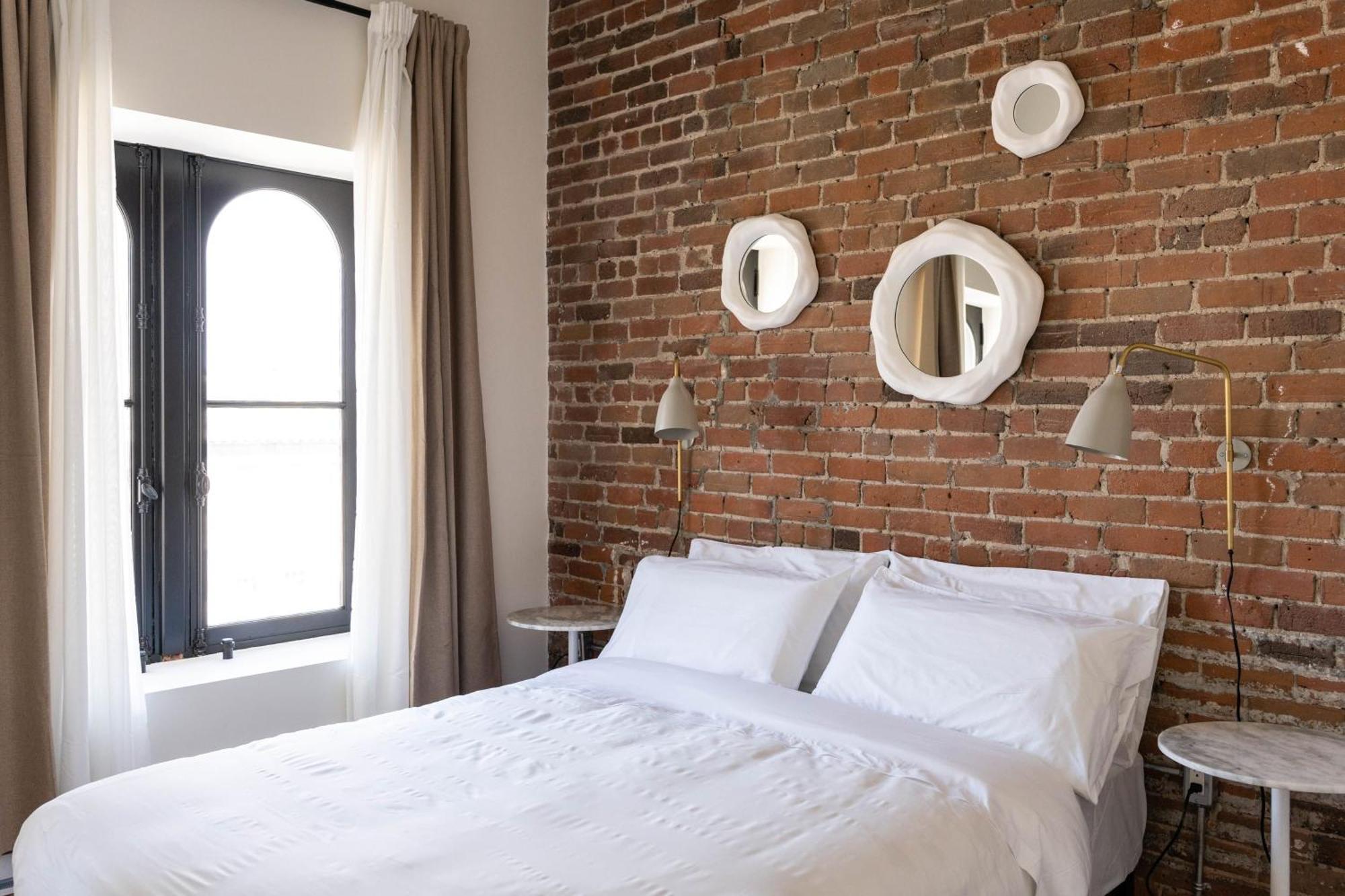 Maison Place Jacques-Cartier By Luxury In Transit มอนทรีอัล ภายนอก รูปภาพ