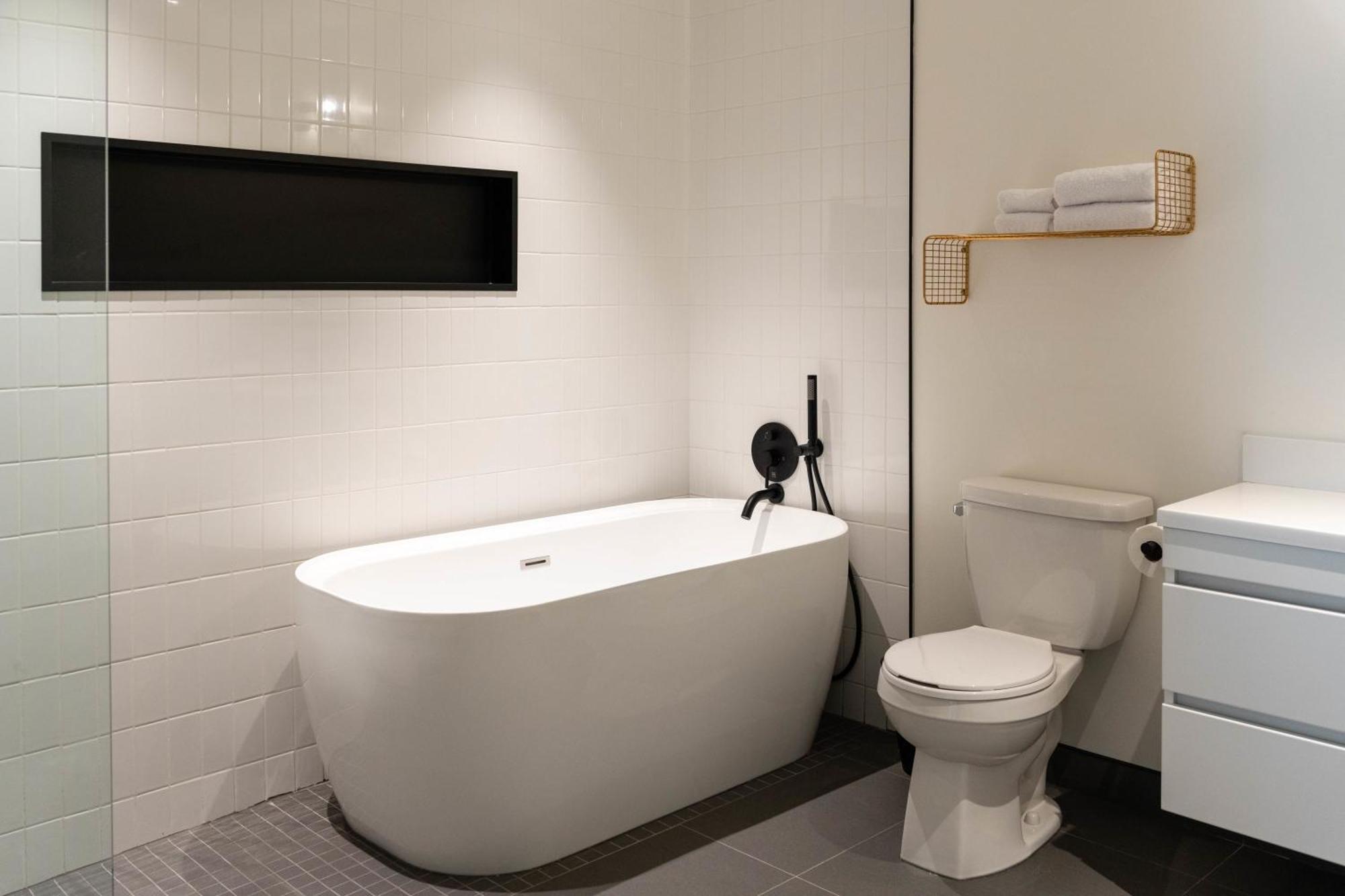 Maison Place Jacques-Cartier By Luxury In Transit มอนทรีอัล ภายนอก รูปภาพ
