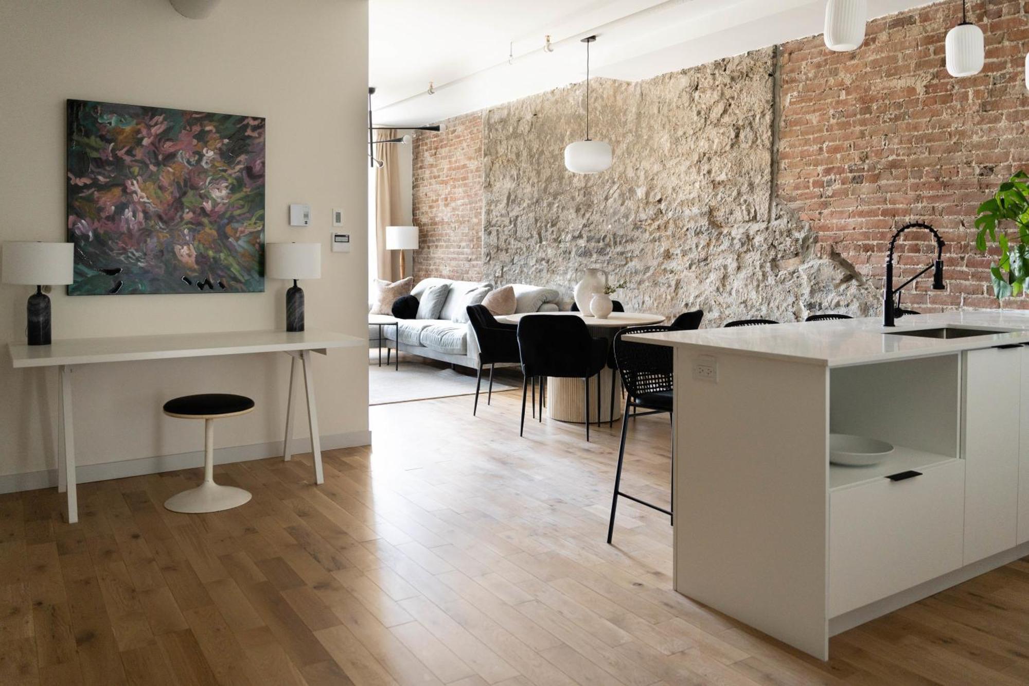 Maison Place Jacques-Cartier By Luxury In Transit มอนทรีอัล ภายนอก รูปภาพ